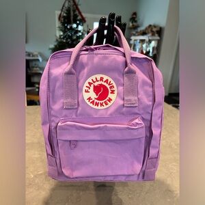 Fjallraven Kanken Mini Classic Backpack Orchid Unused 23561 Small Flaw Front